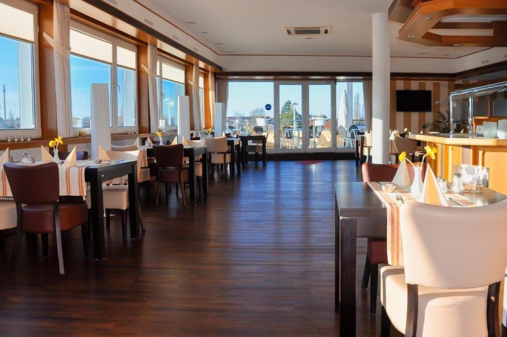 Hotel Westfalia Halle  Εξωτερικό φωτογραφία